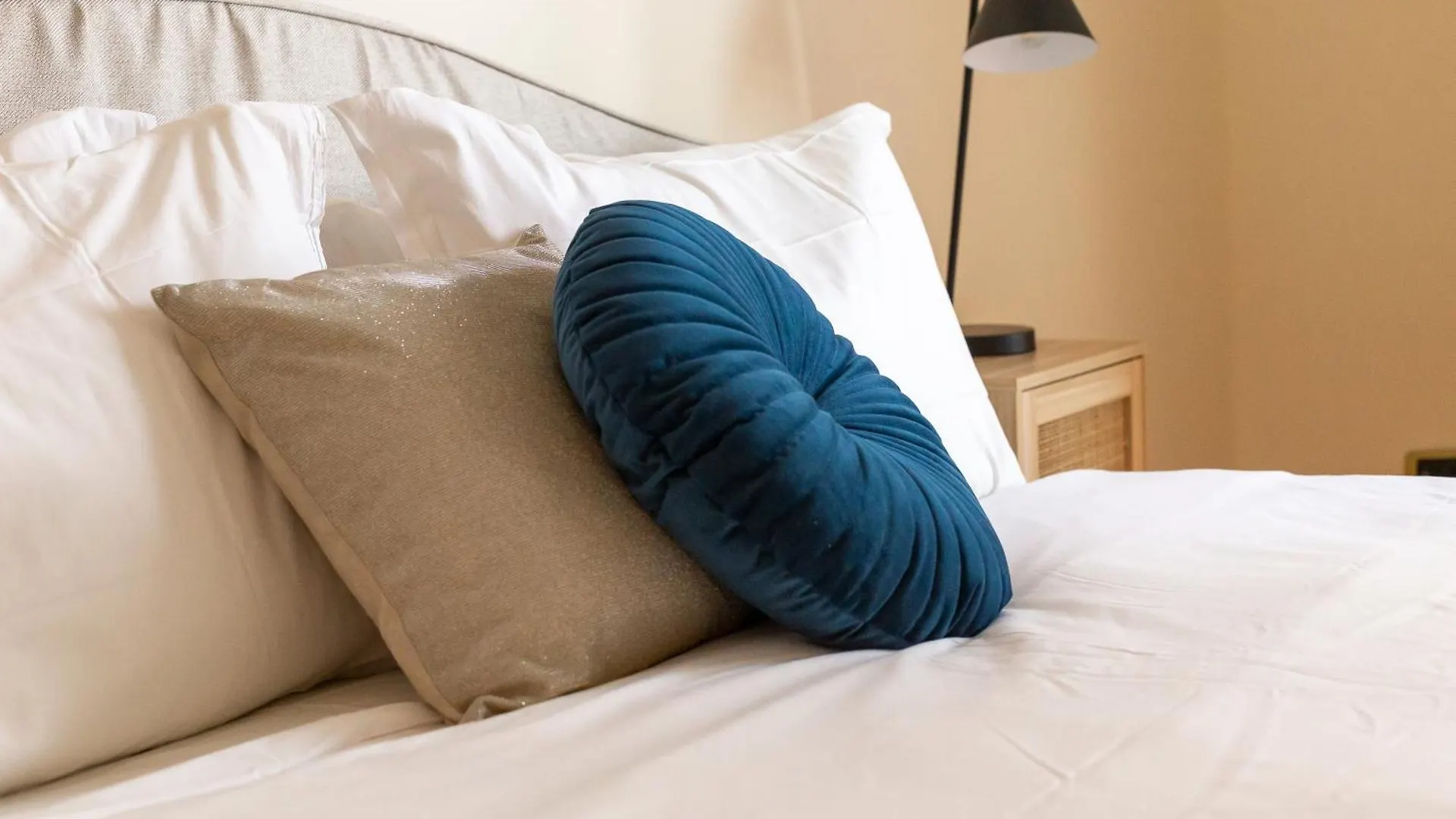 Iflat Space And Comfort In The Heart Of Monti 罗马 公寓