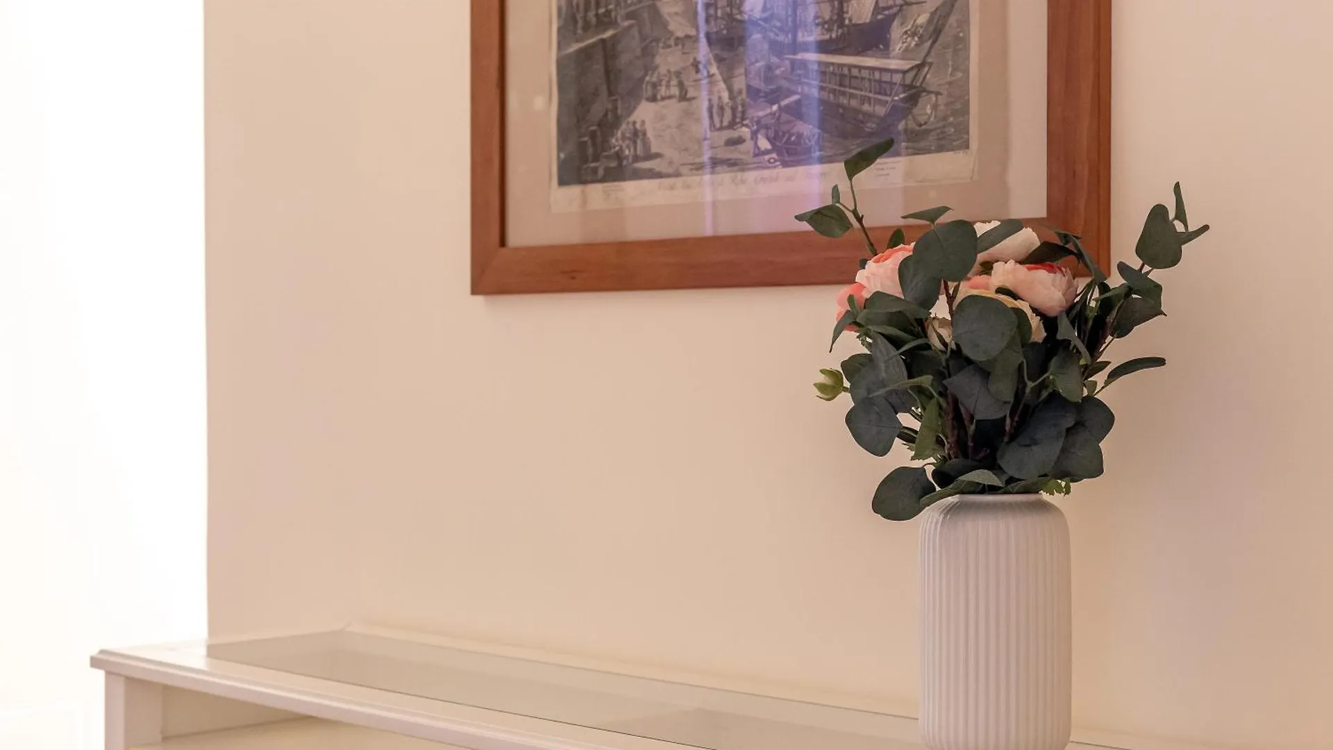 Iflat Space And Comfort In The Heart Of Monti Rome Italy