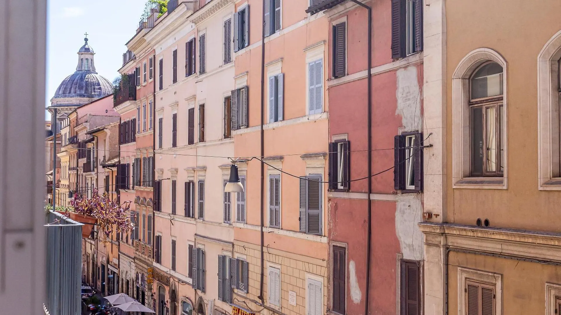 Iflat Space And Comfort In The Heart Of Monti Rome 0*,  Italy