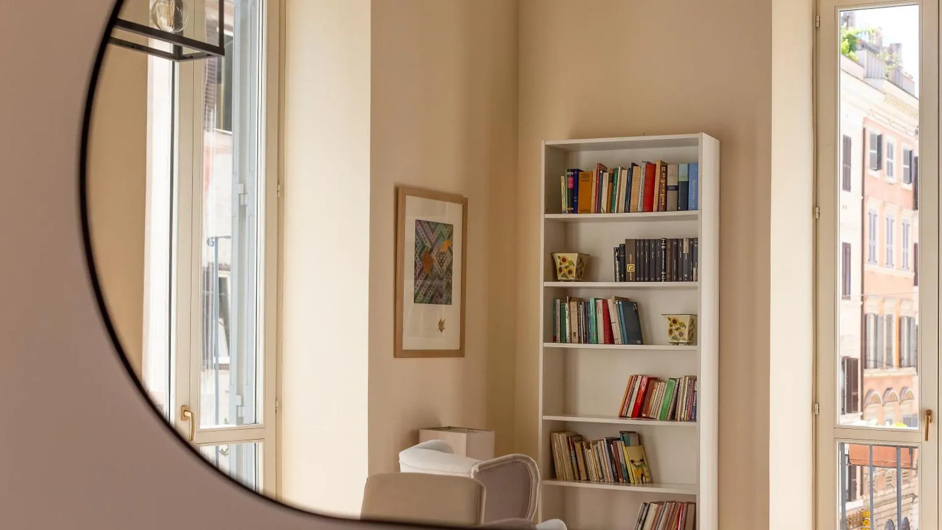Apartment Iflat Space And Comfort In The Heart Of Monti Rome