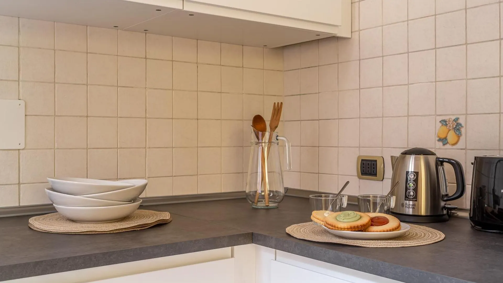 Apartment Iflat Space And Comfort In The Heart Of Monti Rome Italy