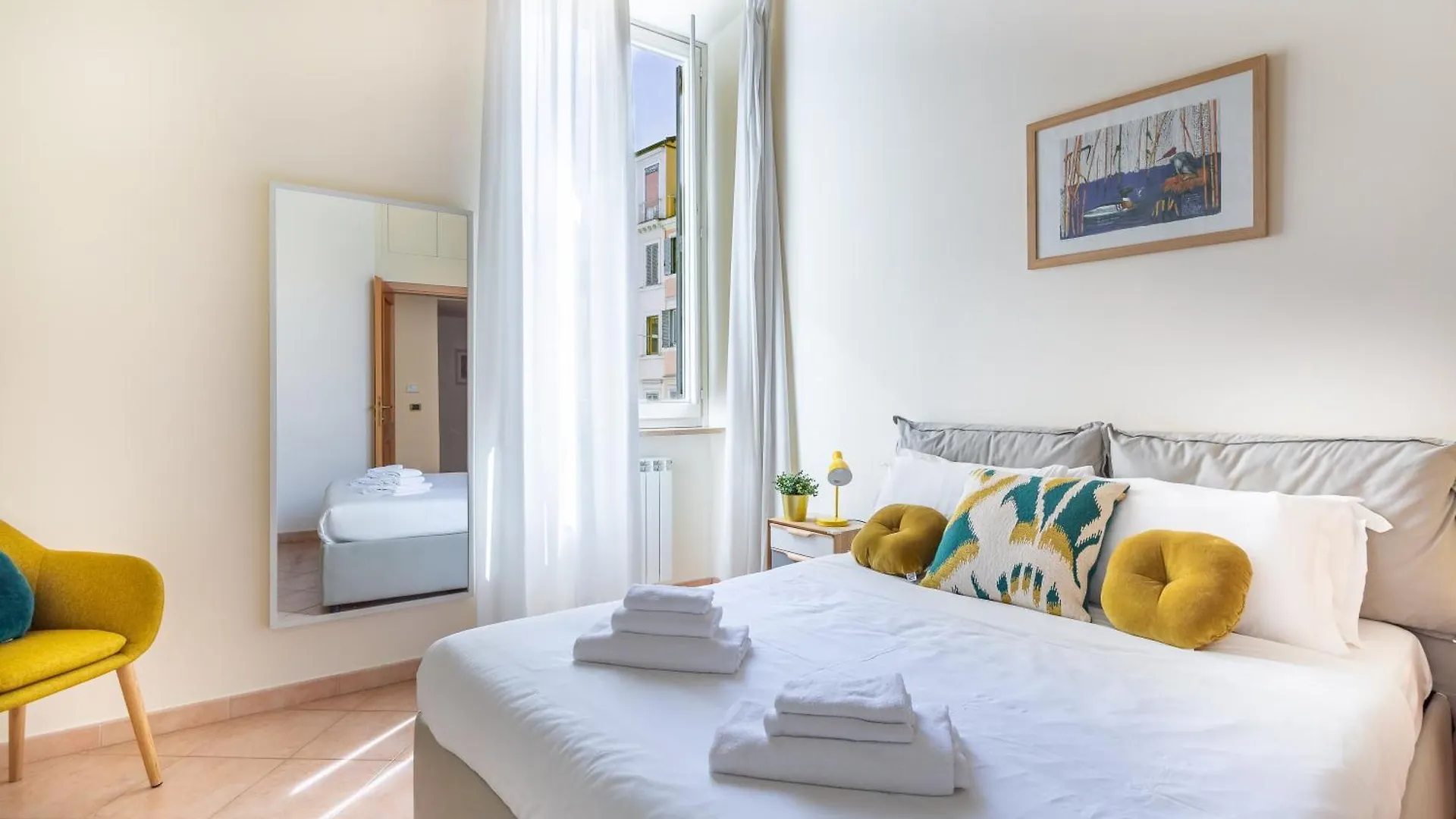 Iflat Space And Comfort In The Heart Of Monti Rome
